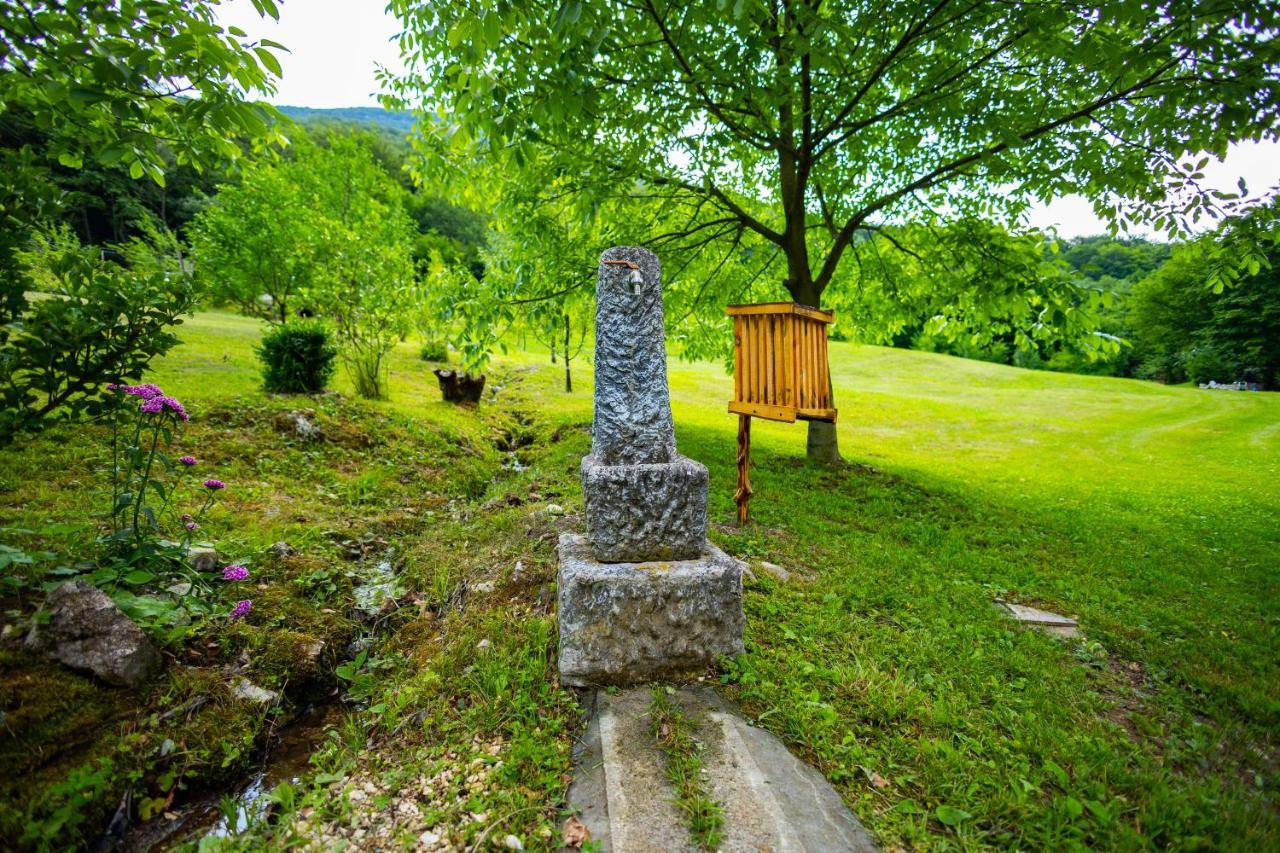 Kuca U Sumi - Forrest House Near Una National Park Bihac Luaran gambar